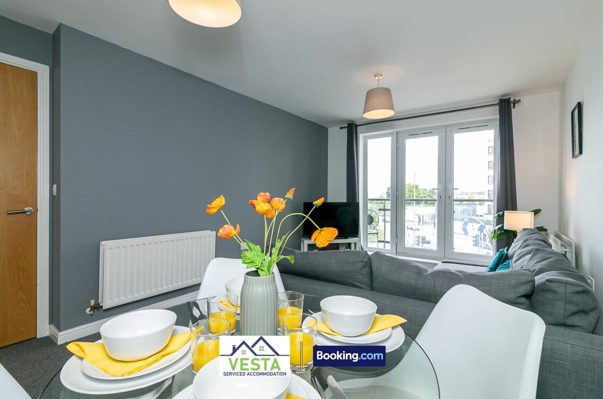 Two Bedrooms Apartment By Vesta Serviced Accommodation & Short Lets Hatfield With Free Wifi Ngoại thất bức ảnh
